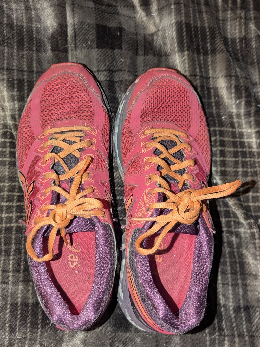 Asics - Orange, Pink, Grey Camo Sneakers Women - Size 8.5 - T661N